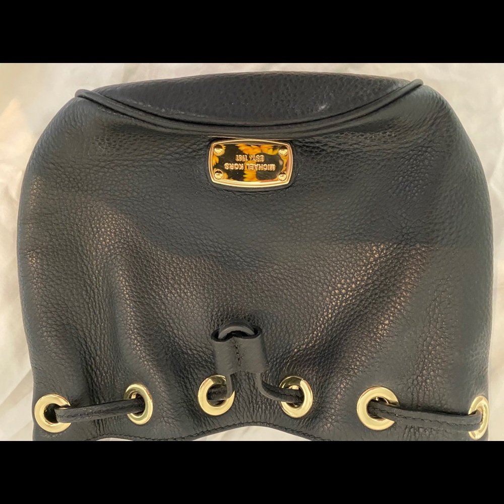 Michael Kors small bucket bag